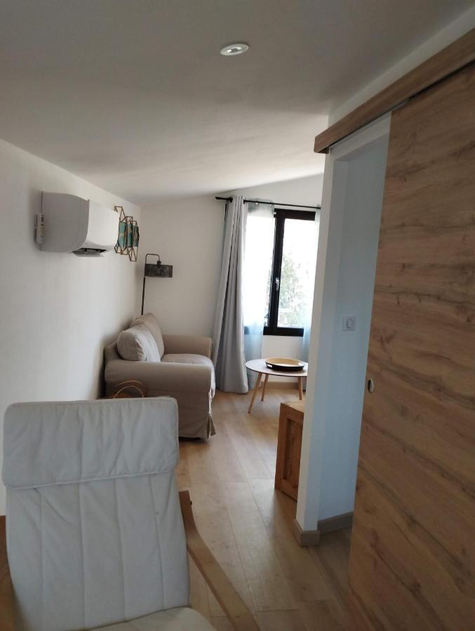 L'Atelier Des Reves Apartment La Roque-sur-Cèze Екстериор снимка